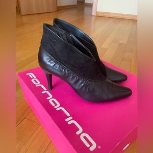 COPY - Fornarina - Black calf/suede ankle booties - size 6